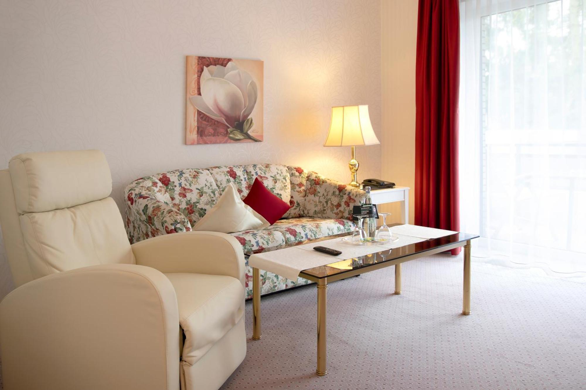 Golf- Und Wellnesshotel Amtsheide Bad Bevensen Exteriör bild